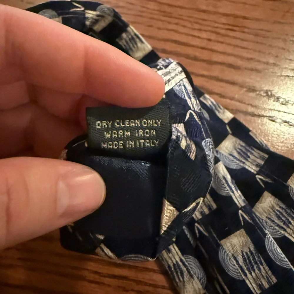 Ermenegildo Zegna Dark Blue and Beige Patterned Tie